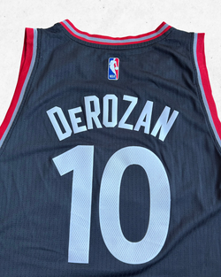 Camiseta NBA Adidas Toronto Raptors 10 DeRozan Negro XL - Segunda Mano