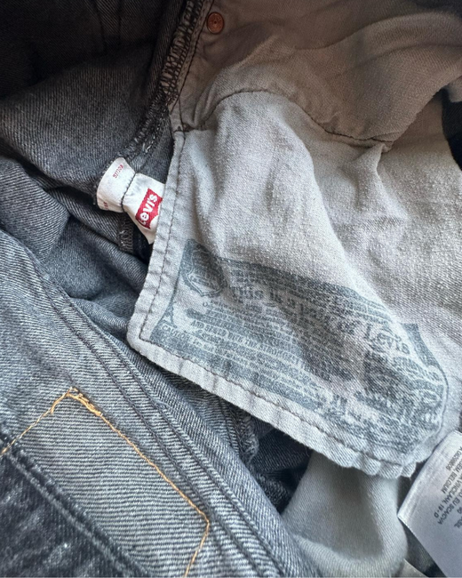 Pantalón Levis 501 Talla W31/L30 L