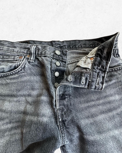 Pantalón Levis 501 Talla W31/L30 L