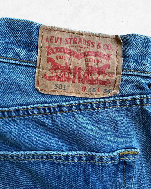 Pantalón Levis 501 Talla W36/L34 L